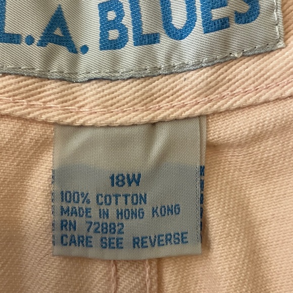 Size 18W Women's Pink Jean Shorts - Picture 4 of 4